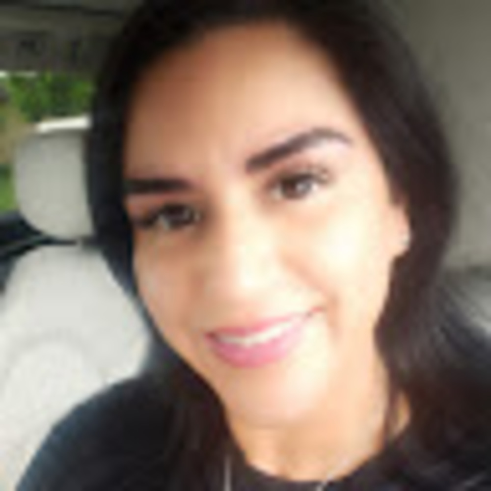 Meet your Posher, Ana